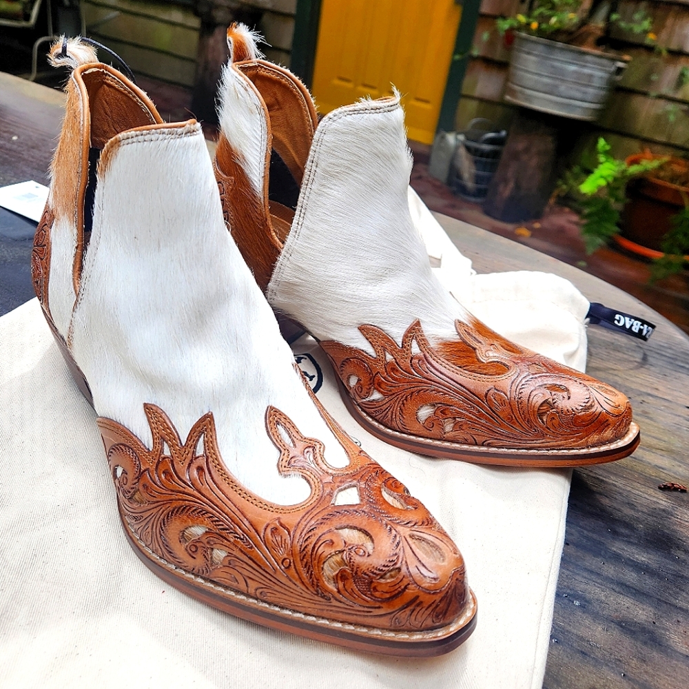 REAL COWHIDE TULED LEATHER BOOTIES MYRA